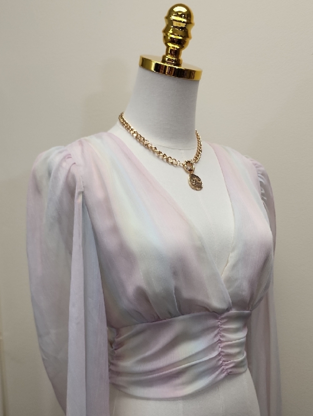 Forever 21 Sheer Pastel Blouse Ruched Waist Puff Sleeve V Neck Size Small - Picture 5 of 10